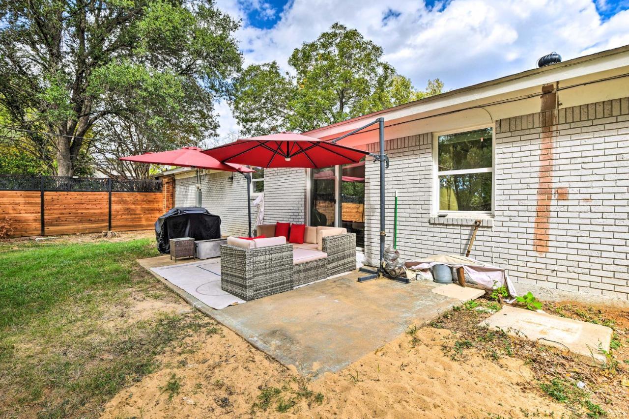 Arlington Family Retreat Home Gym, Patio And Yard Exterior photo